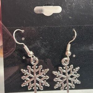 Silver Snowflake Earrings